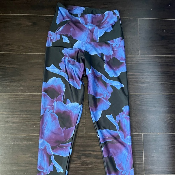 Onzie Yoga Pants - X-Small - Picture 2 of 4